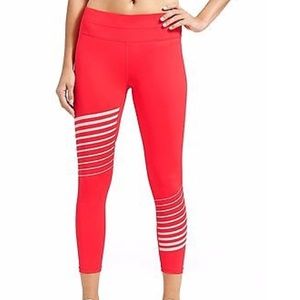 Athleta Flash Reflective Detail Sonar 7/8 Leggings